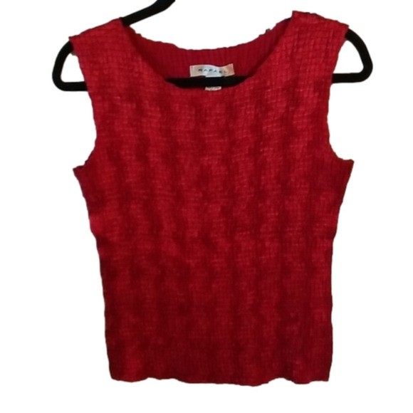 Red Rafael  Sleeveless blouse/top sz. S - Picture 1 of 4